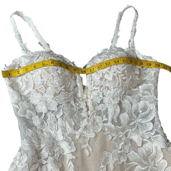 Essense if Australia, Cathedral Train Lace  Wedding Gown - Picture 8 of 12